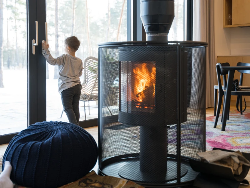 Chaleur Energie Installation De Poele A Bedee Engagement Pour Lenvironnement