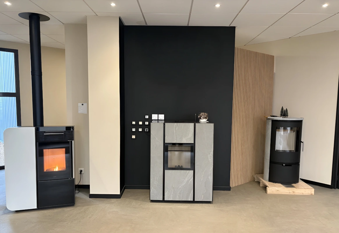 Chaleur Energie Installation De Poele A Bedee Realisation 23